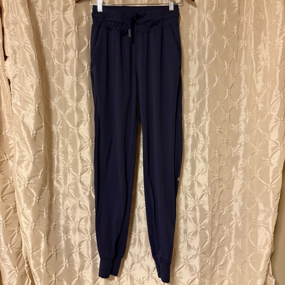 Lululemon Navy Blue High Rise Joggers Sporty Pants - Picture 3 of 11
